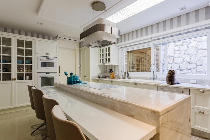 Casa com 5 suítes de altíssimo padrão no Cacupé: 28ª foto da galeria de imagens do imóvel