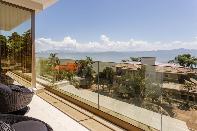 Casa com 5 suítes de altíssimo padrão no Cacupé: 64ª foto da galeria de imagens do imóvel