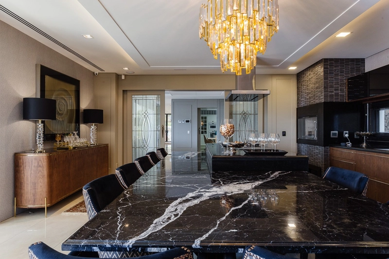 Casa com 5 suítes de altíssimo padrão no Cacupé: 17ª foto da galeria de imagens do imóvel