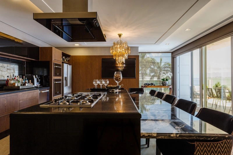 Casa com 5 suítes de altíssimo padrão no Cacupé: 15ª foto da galeria de imagens do imóvel