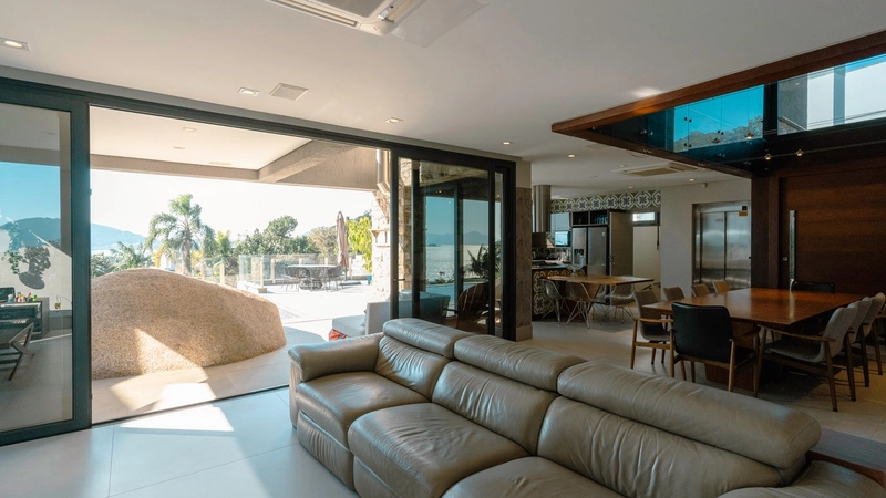 Casa com 4 suítes e vista mar permanente no Cacupé: 9ª foto da galeria de imagens do imóvel
