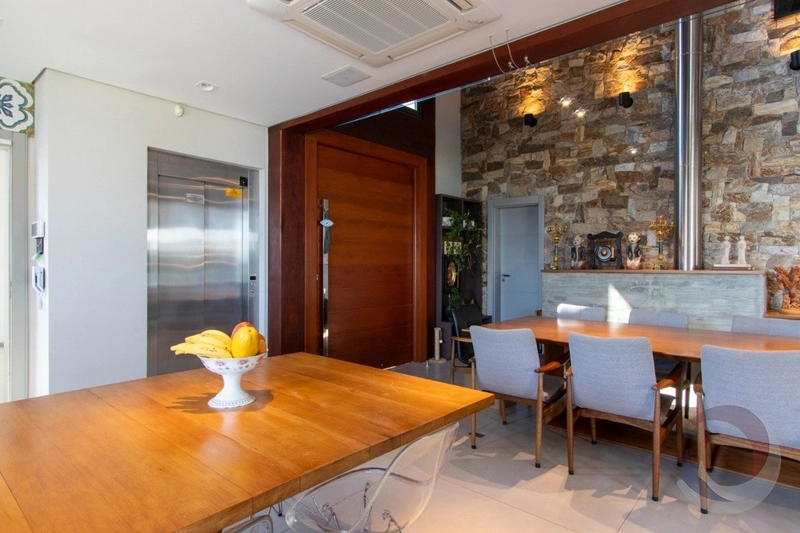 Casa com 4 suítes e vista mar permanente no Cacupé: 5ª foto da galeria de imagens do imóvel