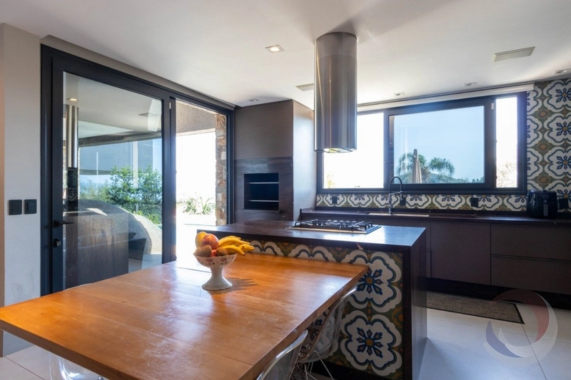 Casa com 4 suítes e vista mar permanente no Cacupé: 21ª foto da galeria de imagens do imóvel