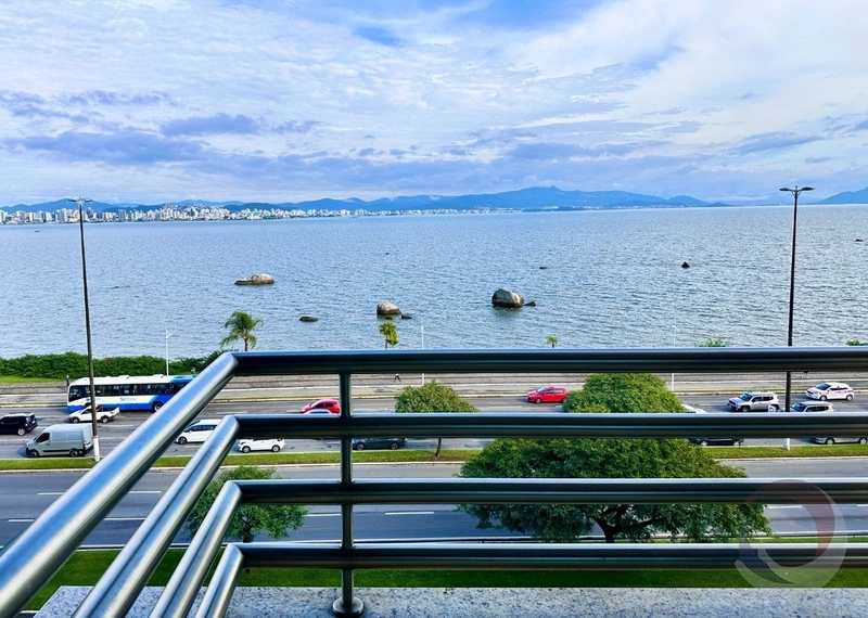 Apartamento com 4 suítes na Beiramar Norte: 11ª foto da galeria de imagens do imóvel