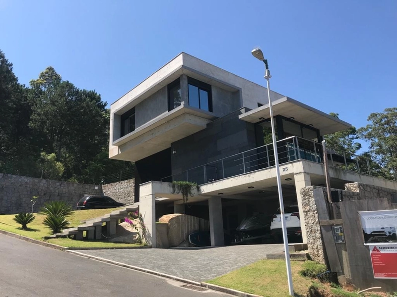 Casa em Condomínio fechado no Cacupé: 3ª foto da galeria de imagens do imóvel
