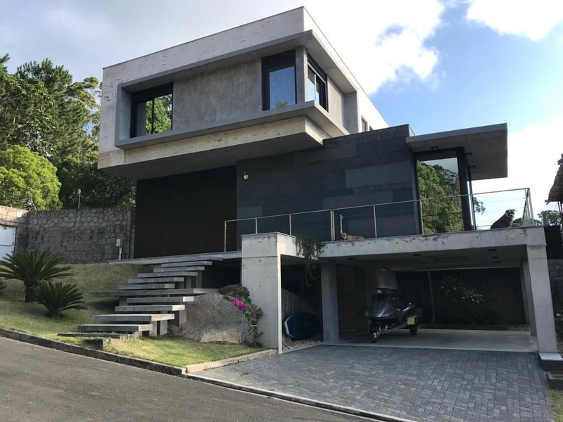Casa em Condomínio fechado no Cacupé: 2ª foto da galeria de imagens do imóvel