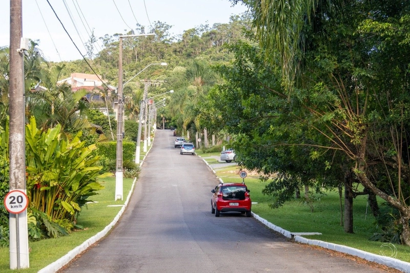 Casa em Condomínio Fechado no Cacupé: 34ª foto da galeria de imagens do imóvel