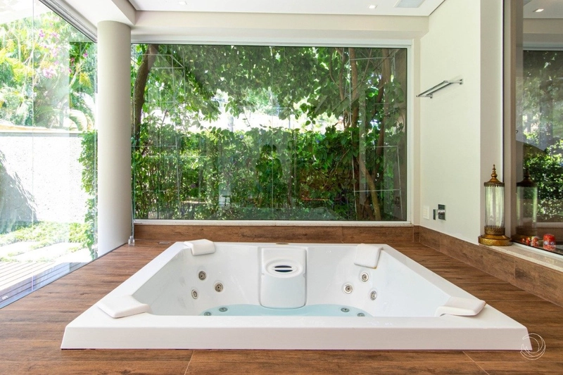 Casa com 4 suítes em Condomínio fechado no Cacupé: 30ª foto da galeria de imagens do imóvel