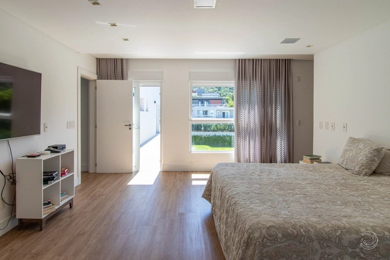 Casa em Condomínio fechado no Cacupé com 5 suítes: 6ª foto da galeria de imagens do imóvel