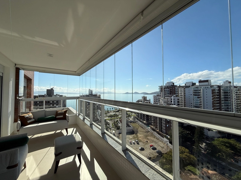 Apartamento 3 dormitórios na Agronômica: 8ª foto da galeria de imagens do imóvel