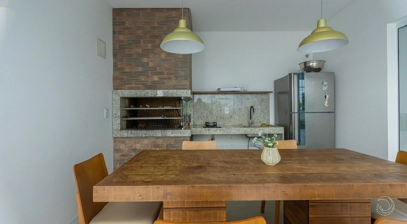 Apartamento 3 dormitórios na Agronômica: 10ª foto da galeria de imagens do imóvel