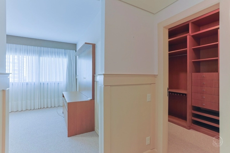 Apartamento com 335m2 na Beira mar Norte: 9ª foto da galeria de imagens do imóvel