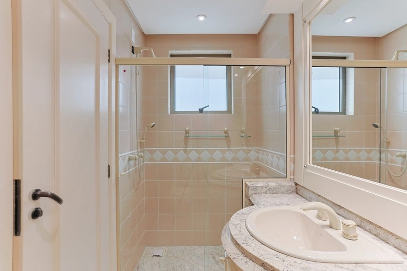 Apartamento com 335m2 na Beira mar Norte: 24ª foto da galeria de imagens do imóvel