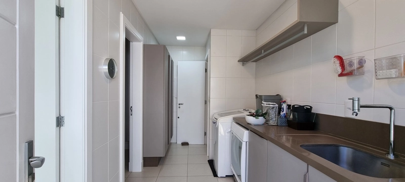 Casa em condomínio fechado no Cacupé: 51ª foto da galeria de imagens do imóvel