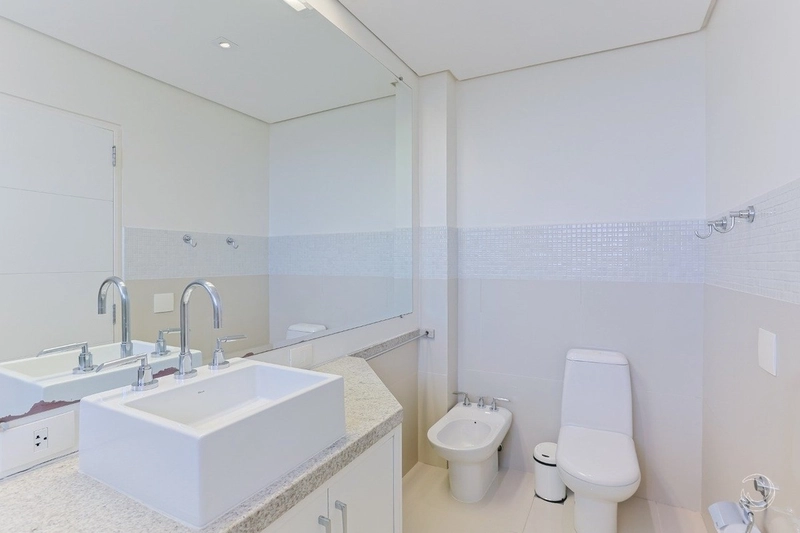 Casa em condomínio fechado no Cacupé: 33ª foto da galeria de imagens do imóvel