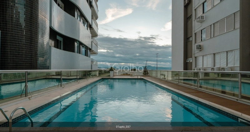 APARTAMENTO COM 4 SUITES NA BEIRA MAR NORTE: 32ª foto da galeria de imagens do imóvel
