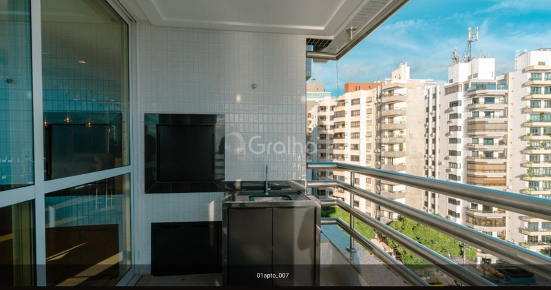 APARTAMENTO COM 4 SUITES NA BEIRA MAR NORTE: 10ª foto da galeria de imagens do imóvel
