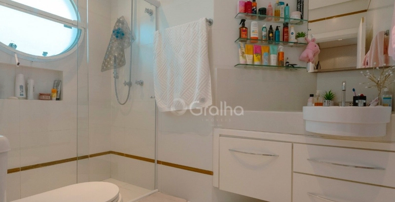 CASA EM CONDOMINIO FECHADO NO CACUPÉ: 12ª foto da galeria de imagens do imóvel