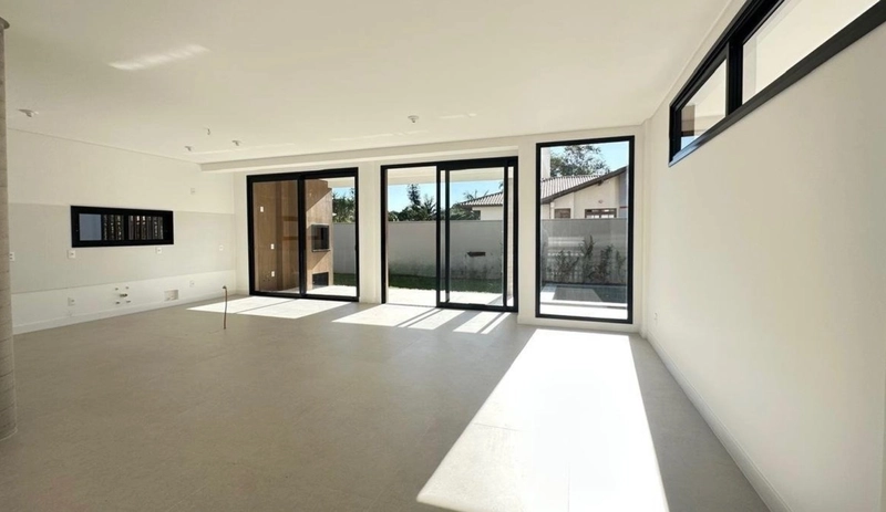 CASA COM 4 SUITES NO ALAMEDA CACUPE: 5ª foto da galeria de imagens do imóvel