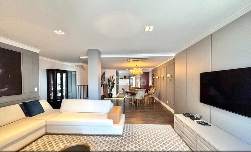 APARTAMENTO DUPLEX COM VISTA MAR: 6ª foto da galeria de imagens do imóvel