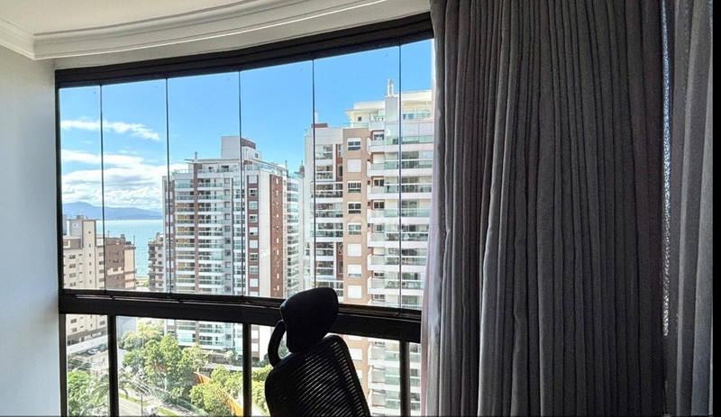 APARTAMENTO DUPLEX COM VISTA MAR: 13ª foto da galeria de imagens do imóvel
