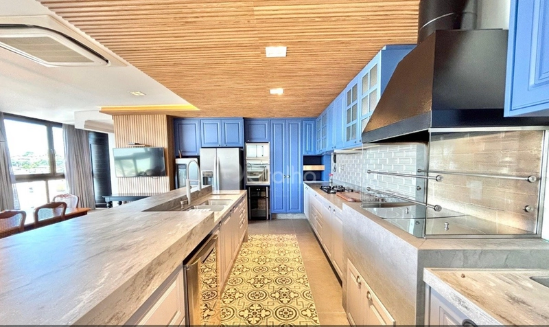 APARTAMENTO DUPLEX COM VISTA MAR: 4ª foto da galeria de imagens do imóvel