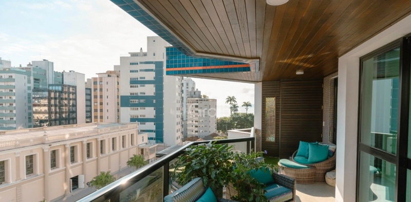 Apartamento de 215 m² com 3 quartos sendo 1 suíte no Centro: 1ª foto da galeria de imagens do imóvel