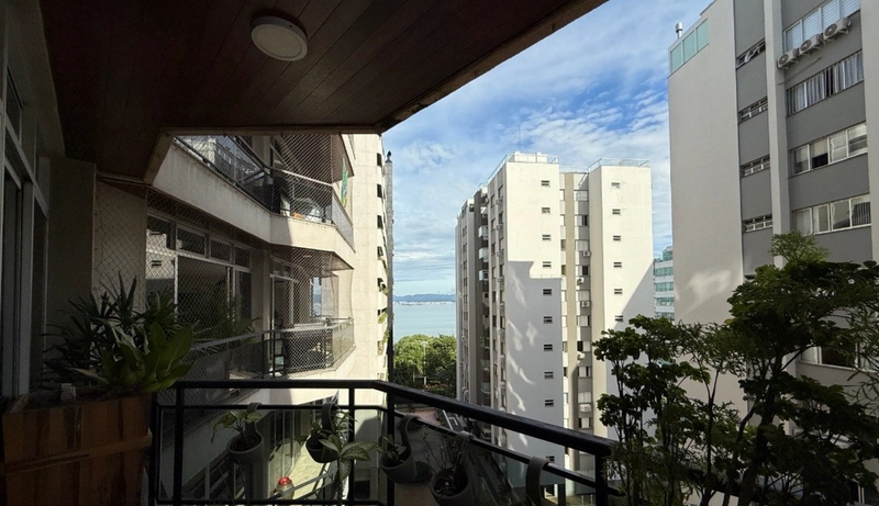 APARTAMENTO NA AGRONOMICA PROXIMO AO SHOPPING BEIRAMAR: 5ª foto da galeria de imagens do imóvel