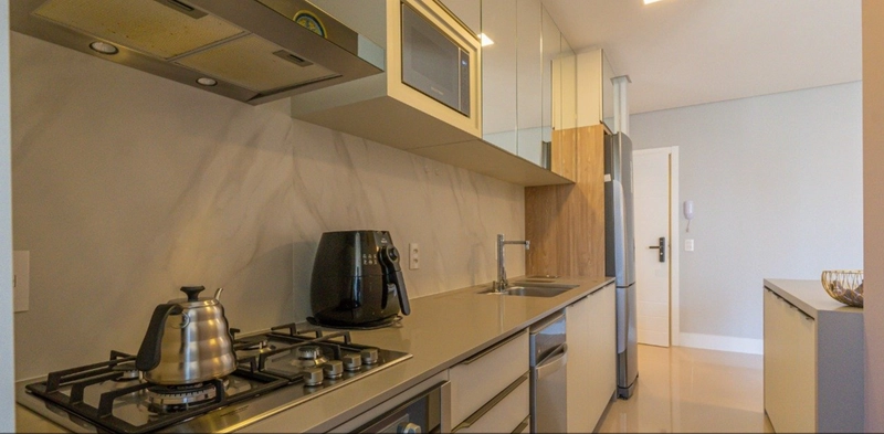 Apartamento com 87m² e 2 suítes na Agronômica: 10ª foto da galeria de imagens do imóvel