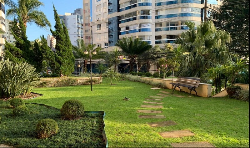 Apartamento Alto Padrão com 4 dorms no bairro Agronômica: 18ª foto da galeria de imagens do imóvel