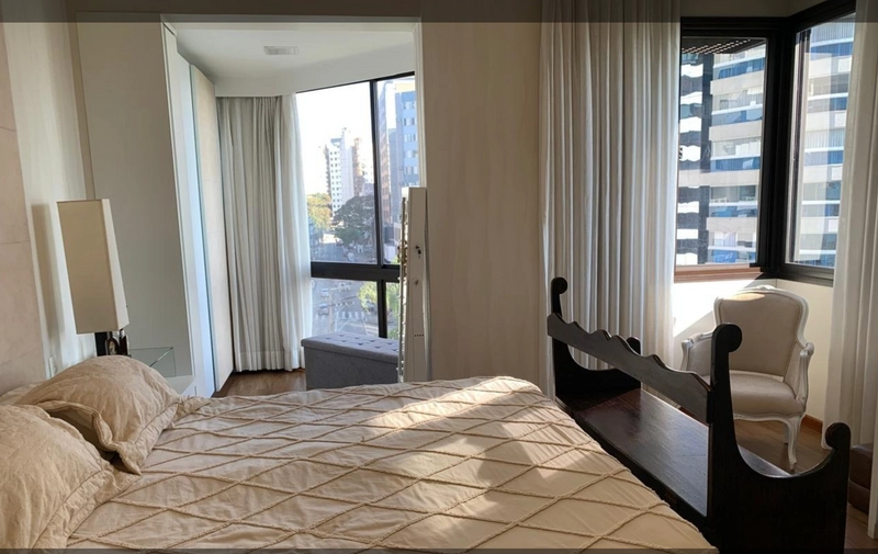 Apartamento Alto Padrão com 4 dorms no bairro Agronômica: 10ª foto da galeria de imagens do imóvel