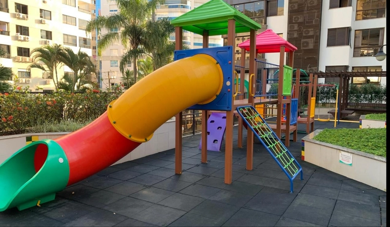 Apartamento Alto Padrão com 4 dorms no bairro Agronômica: 23ª foto da galeria de imagens do imóvel