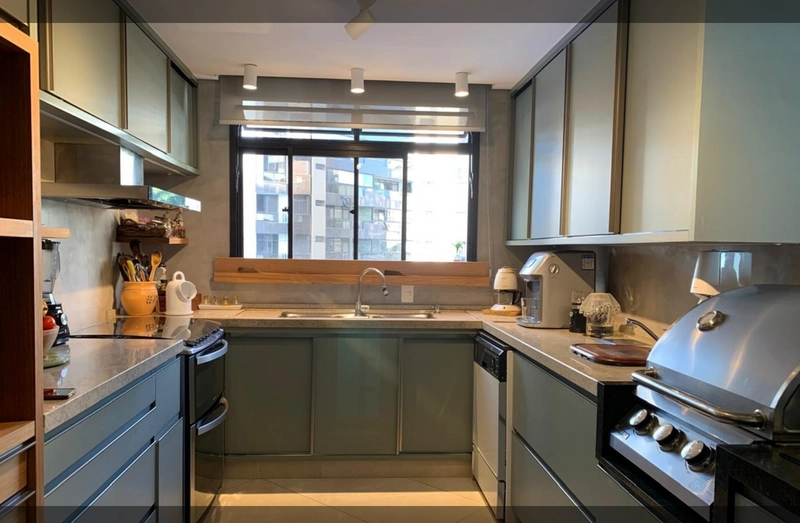 Apartamento Alto Padrão com 4 dorms no bairro Agronômica: 8ª foto da galeria de imagens do imóvel