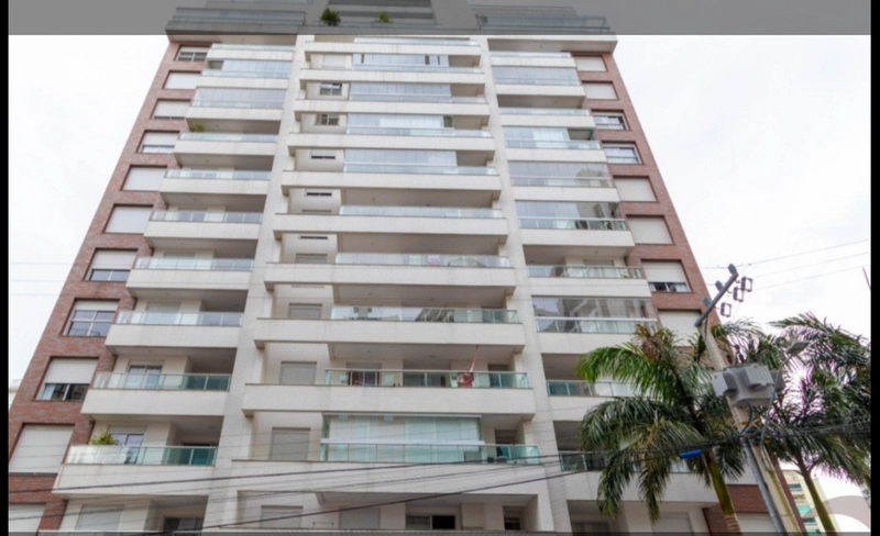 Cobertura duplex com 3 suítes na Agronômica: 24ª foto da galeria de imagens do imóvel
