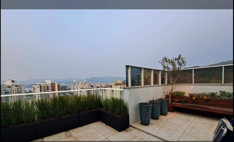 Cobertura duplex com 3 suítes na Agronômica: 1ª foto da galeria de imagens do imóvel