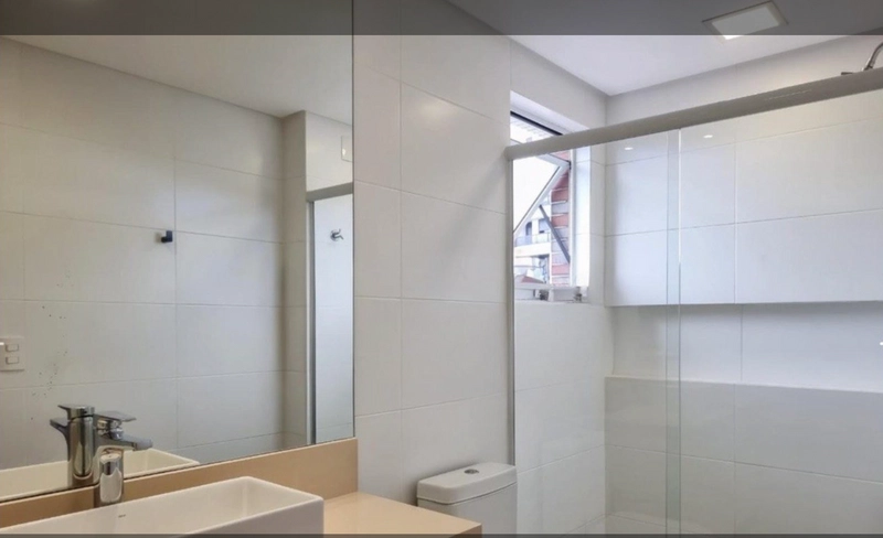 Cobertura duplex com 3 suítes na Agronômica: 13ª foto da galeria de imagens do imóvel