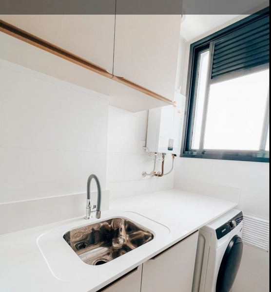 Apartamento com 3 suítes no bairro Agronômica: 17ª foto da galeria de imagens do imóvel