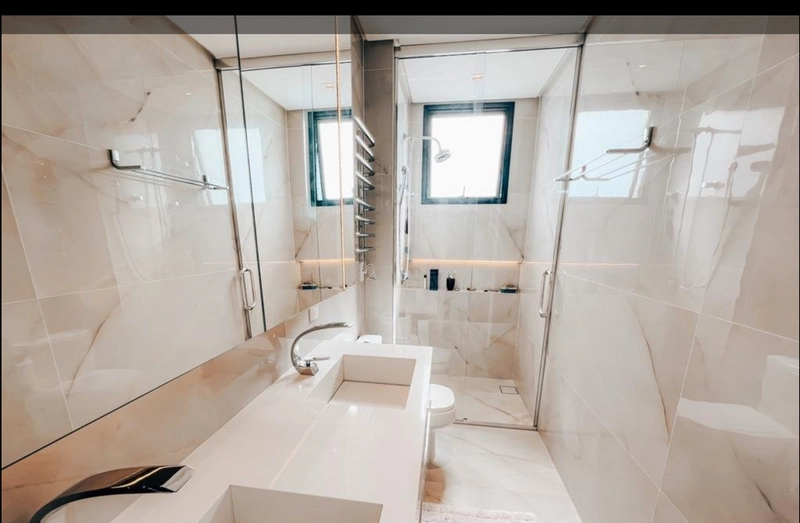 Apartamento com 3 suítes no bairro Agronômica: 9ª foto da galeria de imagens do imóvel