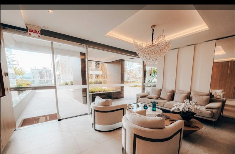 Apartamento com 3 suítes no bairro Agronômica: 15ª foto da galeria de imagens do imóvel