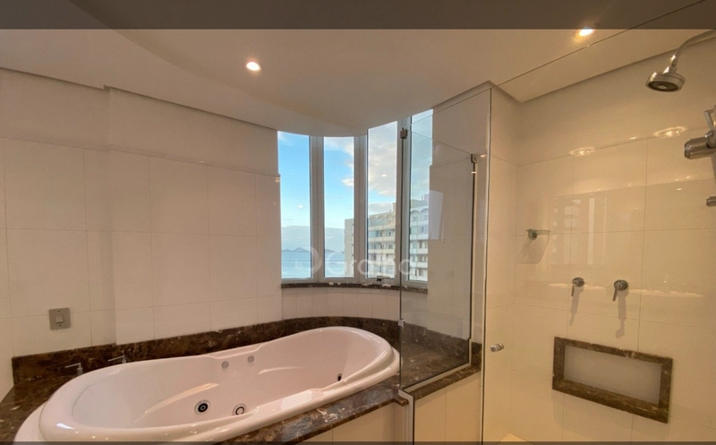 Apartamento de 171 m² com 3 quartos sendo 3 suítes no Centro: 13ª foto da galeria de imagens do imóvel