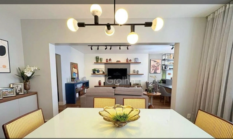 Apartamento de 229m² com 3 quartos sendo 1 suíte no Centr: 6ª foto da galeria de imagens do imóvel