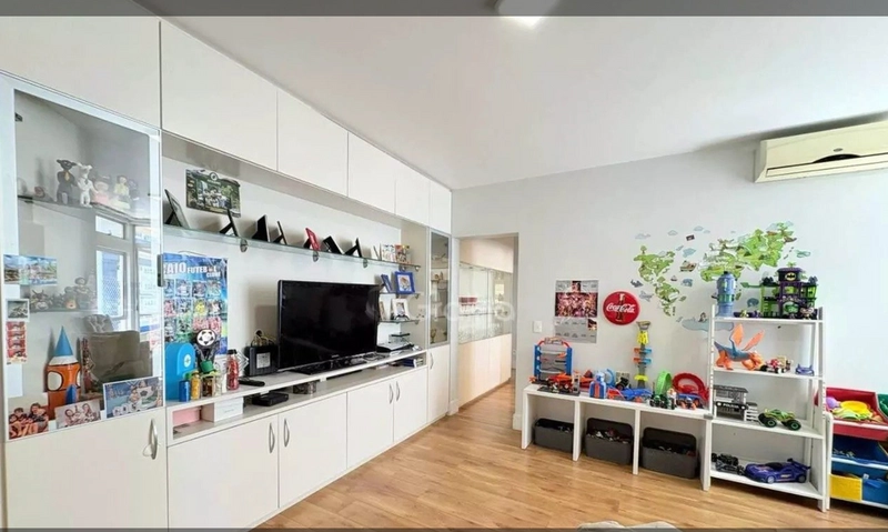 Apartamento de 229m² com 3 quartos sendo 1 suíte no Centr: 8ª foto da galeria de imagens do imóvel