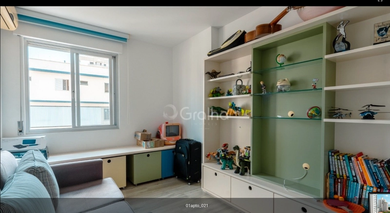 Apartamento de 226m² com 4 quartos sendo 2 suítes no Centro: 17ª foto da galeria de imagens do imóvel