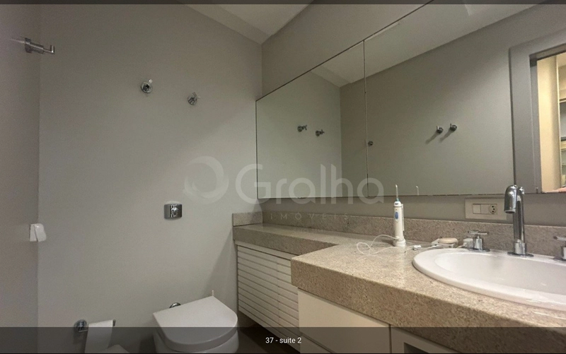 Apartamento de 226m² com 3 suítes no Centro: 13ª foto da galeria de imagens do imóvel
