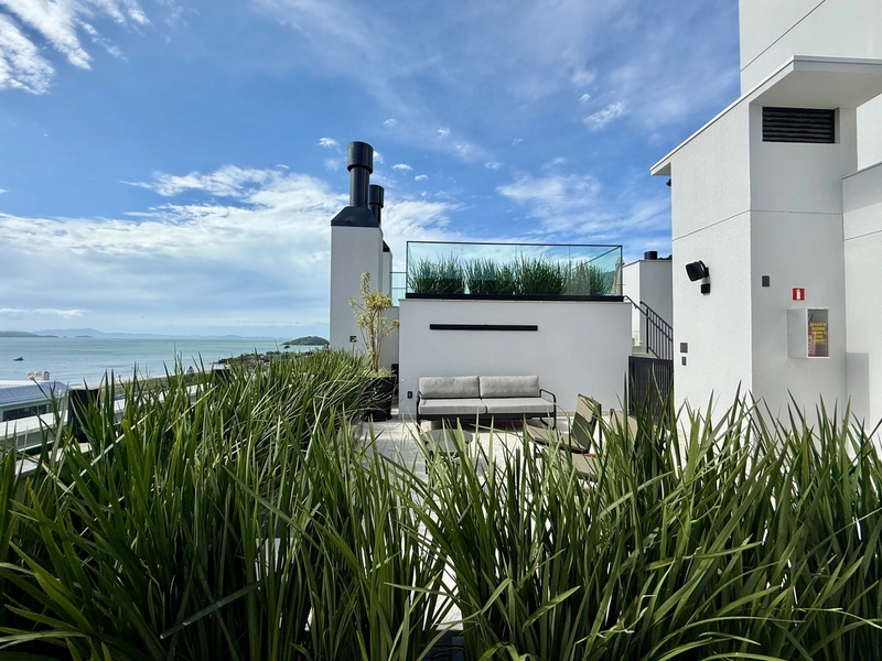 ESTUDIO GARDEN EM CANAJURE COM VISTA PARA O MAR E SPA NA SACADA: 2ª foto da galeria de imagens do imóvel