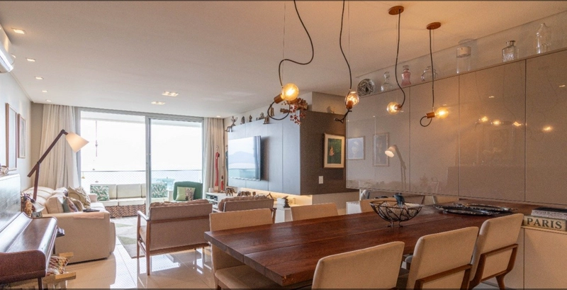 APARTAMENTO 3 DORMITORIOS COM 3 VAGAS E VISTA MAR NO CENTRO: 2ª foto da galeria de imagens do imóvel