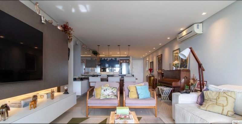 APARTAMENTO 3 DORMITORIOS COM 3 VAGAS E VISTA MAR NO CENTRO: 12ª foto da galeria de imagens do imóvel