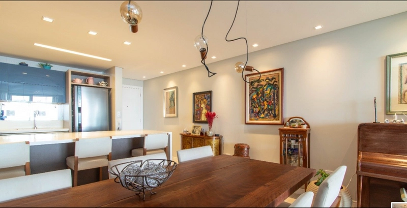 APARTAMENTO 3 DORMITORIOS COM 3 VAGAS E VISTA MAR NO CENTRO: 10ª foto da galeria de imagens do imóvel