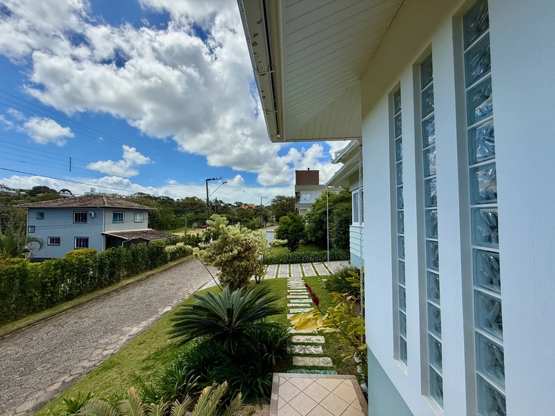 Casa de 295m² com 3 suítes em Cacupé em condomínio fechado: 9ª foto da galeria de imagens do imóvel