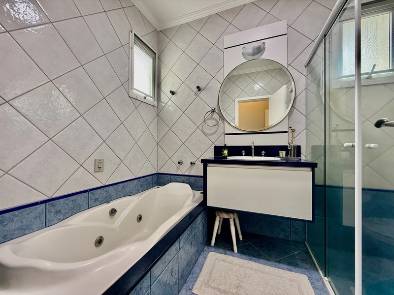 Casa de 295m² com 3 suítes em Cacupé em condomínio fechado: 24ª foto da galeria de imagens do imóvel